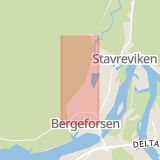 Karta som med röd fyrkant ramar in Stavreviken, Lögdövägen, Timrå, Västernorrlands län