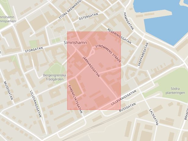 Karta som med röd fyrkant ramar in Järnvägsgatan, Simrishamn, Skåne län