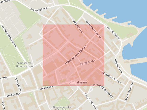 Karta som med röd fyrkant ramar in Stora Rådmansgatan, Rådhuset, Simrishamn, Skåne län