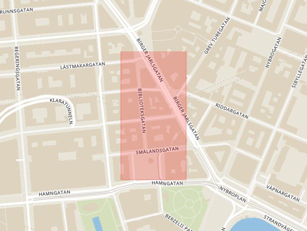 Karta som med röd fyrkant ramar in Mäster Samuelsgatan, Norrlandsgatan, Norrmalm, Stockholm, Stockholms län