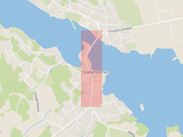 Karta som med röd fyrkant ramar in Stallarholmen, Brogatan, Strängnäs, Södermanlands län