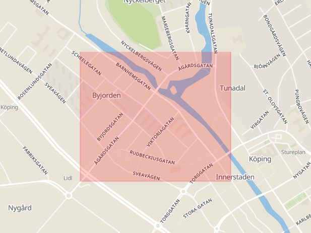 Karta som med röd fyrkant ramar in Ågärdsgatan, Köping, Västmanlands län