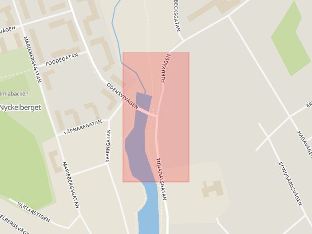 Karta som med röd fyrkant ramar in Furuvägen, Odensvivägen, Köping, Västmanlands län