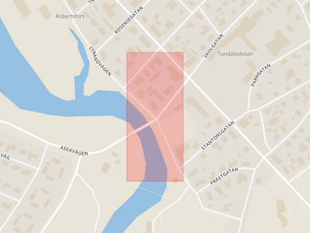 Karta som med röd fyrkant ramar in Skolgatan, Strandvägen, Robertsfors, Västerbottens län