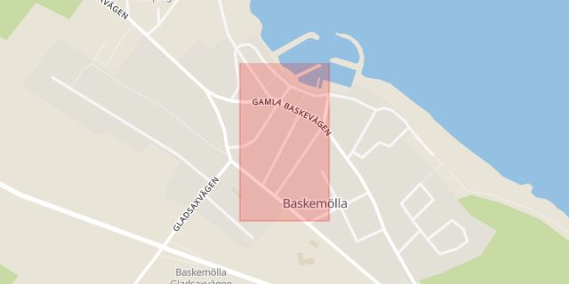 Karta som med röd fyrkant ramar in Baskemölla, Simrishamn, Skåne län