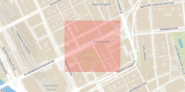 Karta som med röd fyrkant ramar in Klarabergsgatan, Norrmalm, Stockholm, Stockholms län