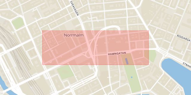 Karta som med röd fyrkant ramar in Mäster Samuelsgatan, Stockholm, Stockholms län
