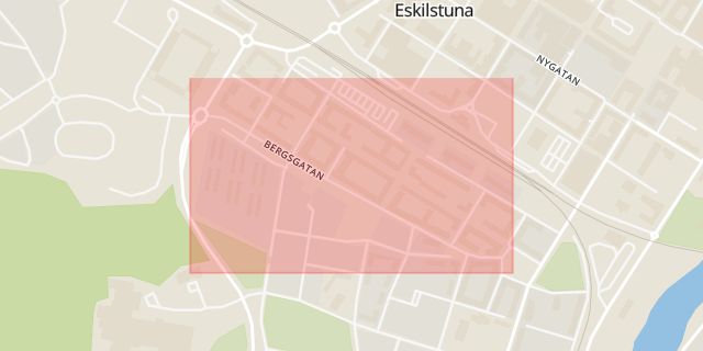 Karta som med röd fyrkant ramar in Nyfors, Bergsgatan, Eskilstuna, Södermanlands län