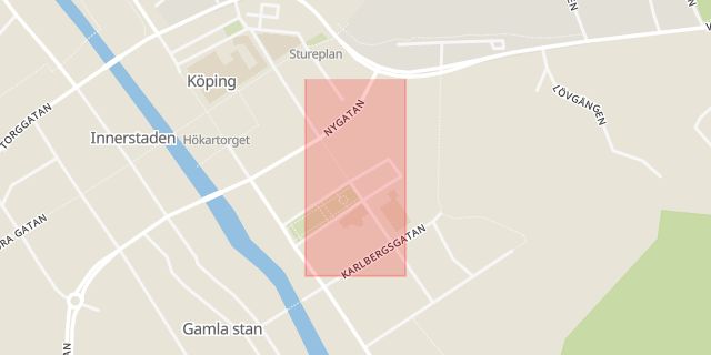Karta som med röd fyrkant ramar in Karlbergshallen, Köping, Västmanlands län